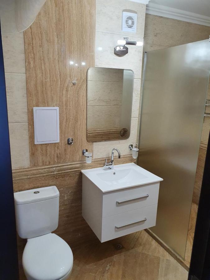 Апартамент За Гости ,,1В-15" Амара Бутик"" Ravda Exterior foto